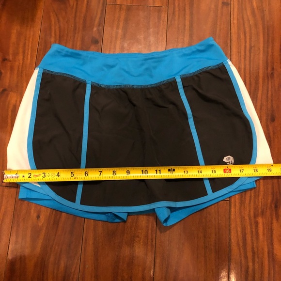 Mountain Hardwear Active Skort size small dark gray white blue skirt shorts - Picture 9 of 9